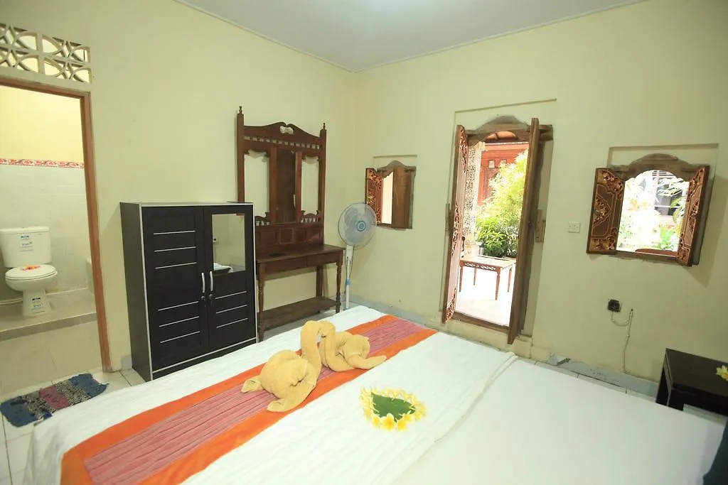 Liang House And Hostel Ubud